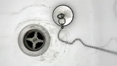 浴室やキッチンで下水の臭いがする場合はどうすればいい？