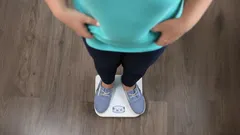 体重計では減っているのに、お腹がへこまないのはなぜ？